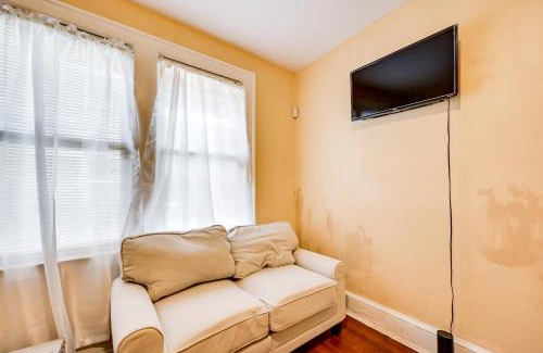 Hartford Apartment | Convenient Hartford Condo Less Than 2 Mi to Dtwn!
