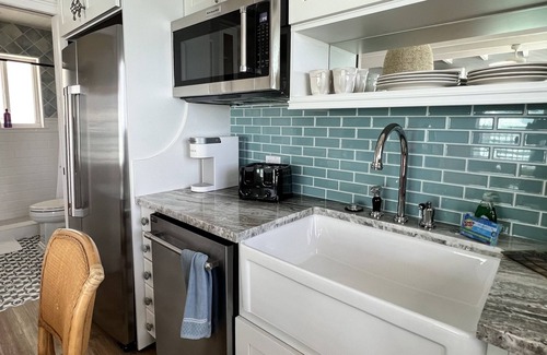 Marathon Apartment | Conch Key Villas #4. Newly remodeled for a Fantastic Florida Keys Vacation!