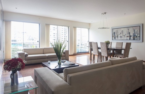 Reducto Apartment | Condo 3 Blocks from the Ocean