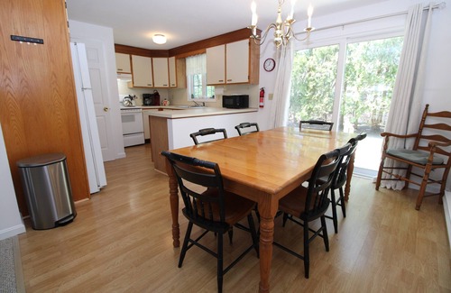 Falmouth Condo | Condo Getaway offering easy access to the Ferries! (2405)