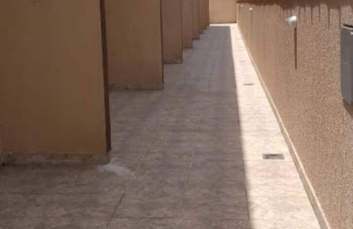 Cibratel II House | Condo housing at 1,300 meters from the beach.