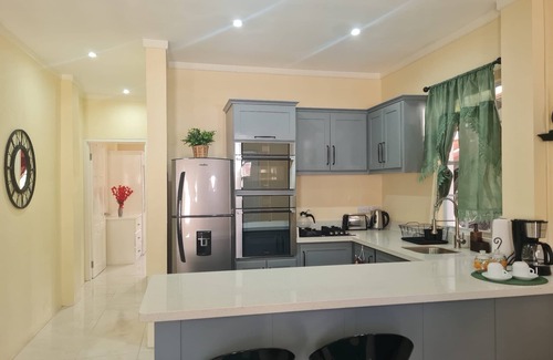 Gros Islet Apartment | Condo in Gros Islet 10 mins drive to beach
