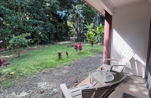 Nawiliwili Condo | Condo in Lihue, steps to Nawiliwili Harbor and Nawiliwili Bay