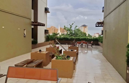 Cebu Apartment | condo in the city w/fibr wifi, near I.T.,Sm,Ayala