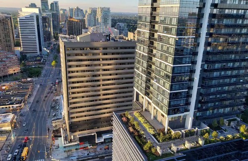 Willowdale Condo | Condo In the heart of north york