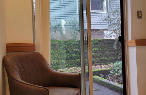 Corbett - Terwilliger - Lair Hill Condo | Condo in the heart of SW Portland