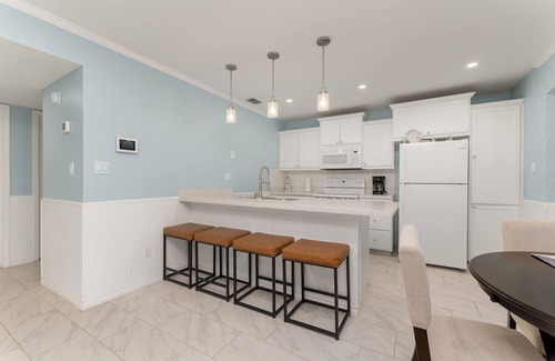 Port Isabel Condo | Condo on the Water/pool, fishing, boatslip, pets.