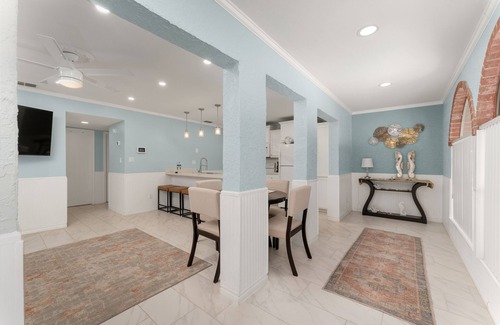 Port Isabel Condo | Condo on the Water/pool, fishing, boatslip, pets.