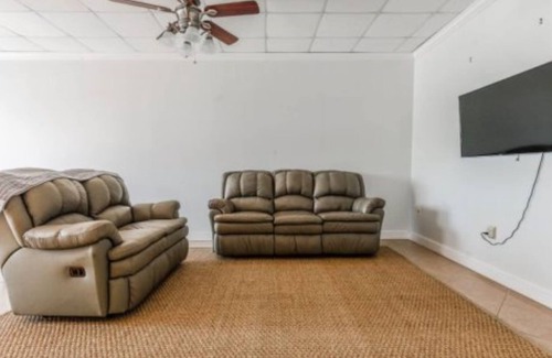 Gadsden House | Condo Overlooking the Marina at River Rocks Landing