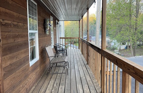 Grand Rivers Condo | Condo Unit ~ Kentucky ~ Barkley Lake ~ near Patti’s Settlement