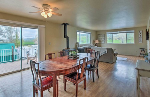 St. Charles Condo | Condo w/Balcony, Fire Pit - 6 Mi to Bear Lake