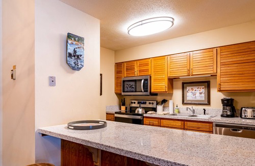 Steamboat Springs Ski Chalet | Condo w/mountain views & shared pool, hot tubs, sauna, & clubhouse