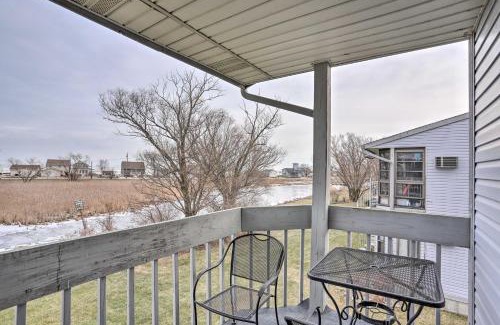 Oak Harbor Apartment | Condo with Balcony, Dock and Access to Lake Erie
