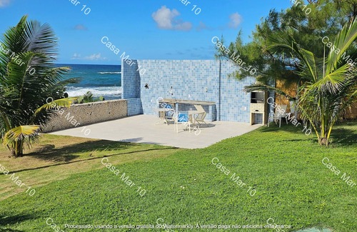 Arembepe Apartment | Condomínio Frente mar pé na Área, Piscinas Naturais! Casa Térreo Aconchegante