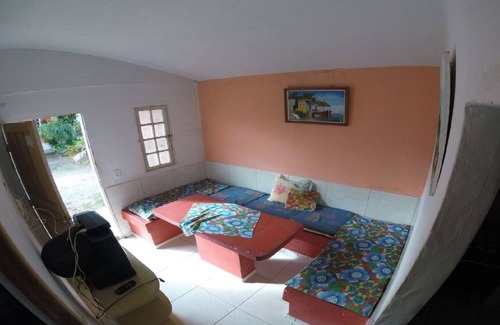 Guarapari Ski Chalet | Condominium of ten chalets and swimming pool for guests. Excellent cost benefit.
