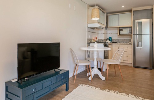 Porto da Lagoa Apartment | Condominium with Pier at Lagoa da Conceição #LA10
