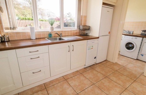 Culmore House | CONEYVILLE, pet friendly, with open fire in Culmore, Londonderry
