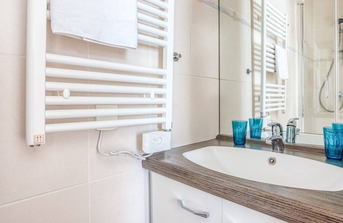 Grand Lyon Apartment | Confluence - Superb pied à terre with private parking