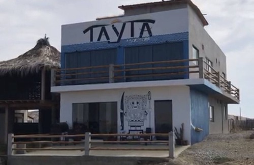 Lobitos House | Confortable room with the best beach view in all Lobitos