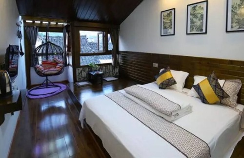 Fenghuang House | Congwen House