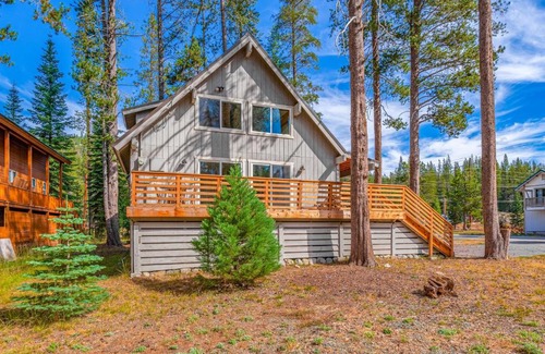 Pla-Vada Woodlands House | Conifer Craze