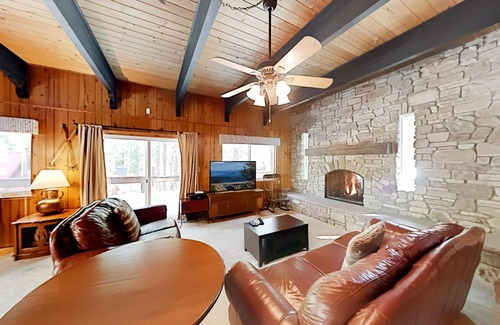 Truckee House | Conifer Donner