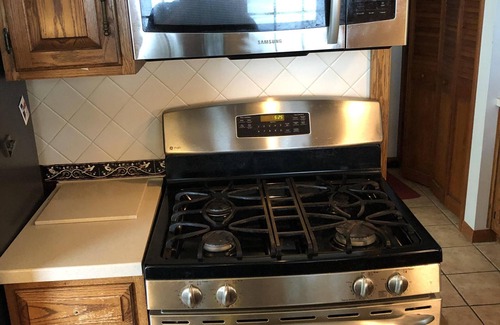 Conneaut Lake House | Conneaut Lake, PA 5 Bedroom Lakefront Home with 100' of Frontage and Dock