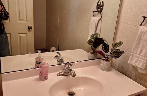 Troutman Apartment | Connect with nature on private horse farm. Kid & Pet friendly