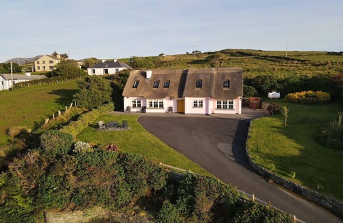 Renvyle House | Connemara Thatched Cottage,