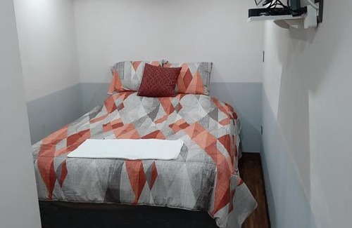 San Bartolome Milpas Altas House | Containers Village