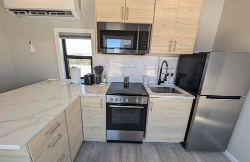 Study Butte-Terlingua Apartment | Container Home @ Stardust Big Bend 5 min from Park