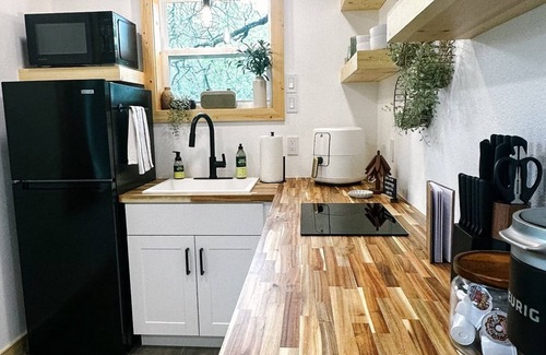 Early Other | Container Retreat in Early