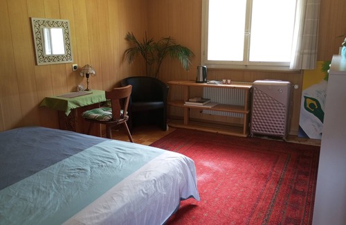 Ruetli Bed & Breakfast | Contemplative Poet Society Retreat B&B