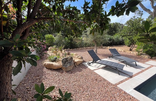 San-Gavino-di-Carbini House | Contemporary villa for 2 people, private pool, enclosed grounds