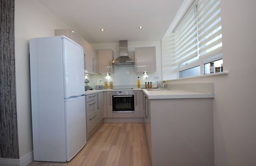 Stevenage Apartment | Contemporary 2 Bedroom in the heart of Stevenage - Fully Furnished
