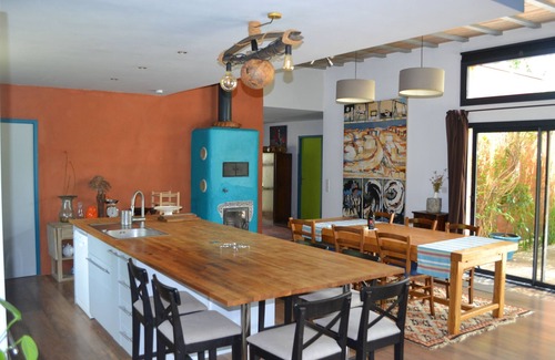 Esclauzels House | Contemporary and ecological wooden house near the Lot valley