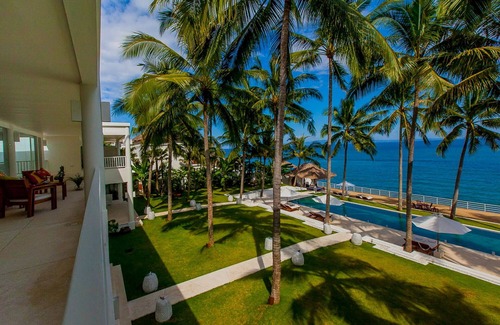 Candi Dasa Villa | Contemporary-Colonial Style 3BR Villa, Ocean View - W/Swimming Pool!