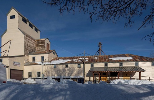 Bozeman House | Contemporary Flat in the historic Misco Mill Grain Elevator