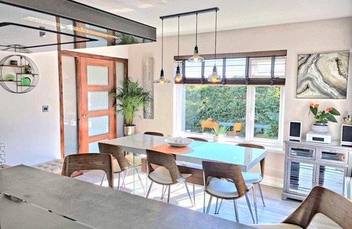 Robeston Wathen House | Contemporary retreat with fantastic views, hot tub and large garden