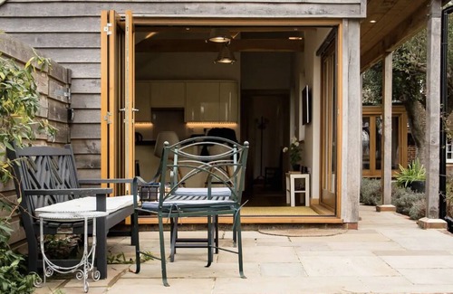 Ripe House | Contemporary style barn with stunning views