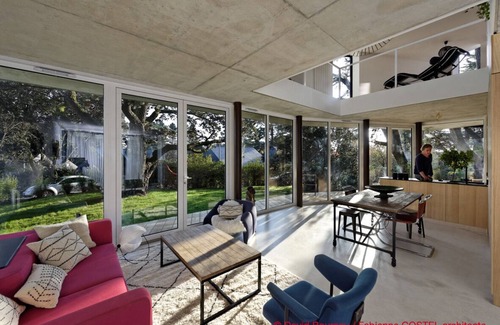 Arradon House | Contemporary tree house, 5 minutes from the beach