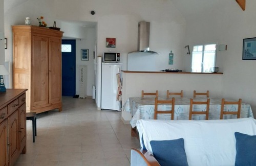 Treguennec House | Contemporary villa in a green setting, close to the beach