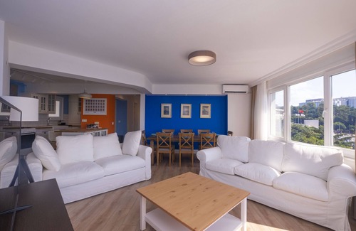 Kabatas Condo | Contemporary Waterfront Apt. with a Stunning View