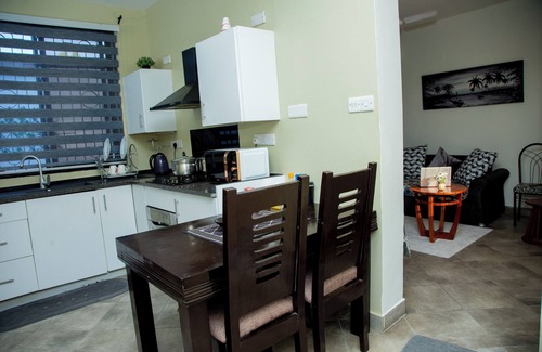 Mbezi Beach House | Convenient and relaxed 2-bedroom house with WiFi and AC in Dar es Salaam