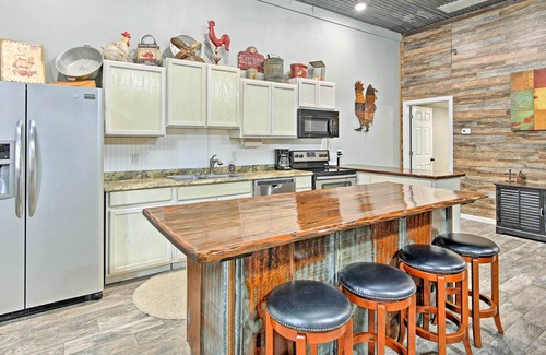 Broken Arrow House | Convenient Broken Arrow Home - 22 Mi to Tulsa!