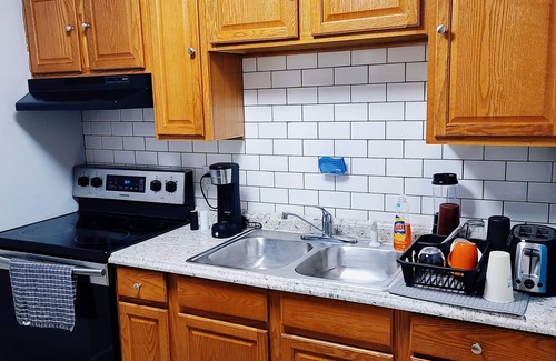 Lexington Apartment | Convenient & Comfortable - Walkable to UK Campus, near Downtown, Keeneland, Rupp