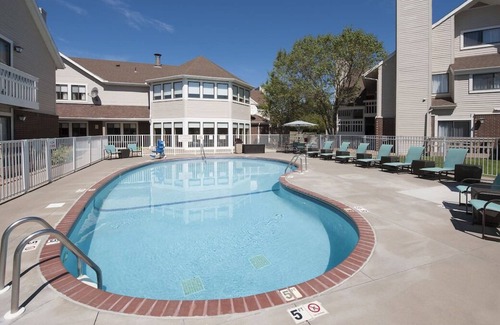 Eagan House | Convenient Countryside Stay, 2 Awesome Units, Pool, Free Parking, Pet-Friendly