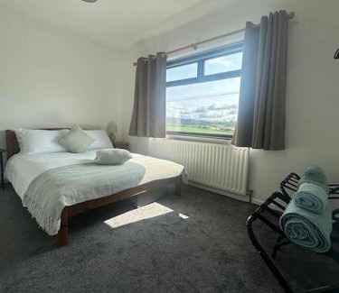 Coleraine House | Convenient North Coast Home