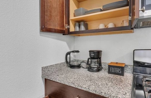 West University Apartment | Convenient & Serene Stay | Near Parks