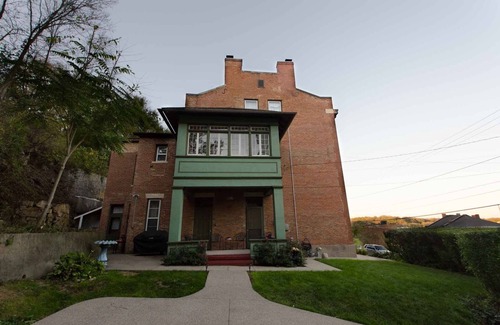 Galena House | Convenient & Spacious Downtown - Private Parking Included